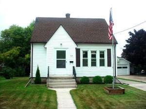 914 S 24th St., Manitowoc, WI 54220
