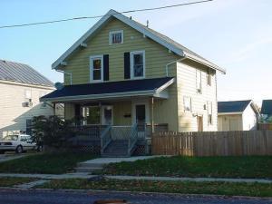 707 S 15th St., Manitowoc, WI 54220