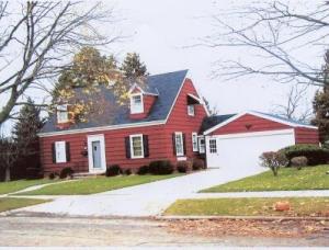 711 Flambeau St., Manitowoc, WI 54220