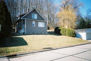 510 N 44th St., Manitowoc, WI 54220