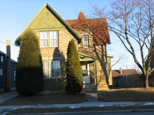 725 S 23rd, Manitowoc, WI 54220