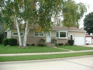 2519 37th St., Two Rivers, WI 54241