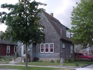 1822 Emmet St., Two Rivers, WI 54241