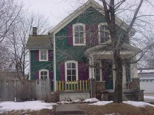 828 N 8th St., Manitowoc, WI 54220