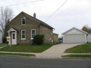 1309 Division St., Manitowoc, WI 54220