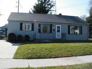 1108 N 21st St., Manitowoc, WI 54220