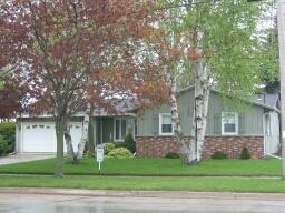 1210 Viebahn St., Manitowoc, WI 54220
