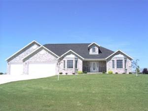 [Address Hidden by Seller], Manitowoc, WI 54220