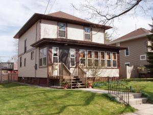 847 N 6th St., Manitowoc, WI 54220