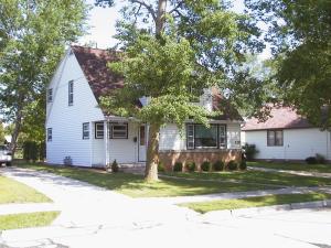 1256 Arlington Ave., Manitowoc, WI 54220