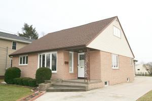 2813 11th St., Two Rivers, WI 54241