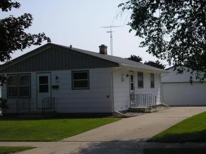 1145 S 36th St., Manitowoc, WI 54220