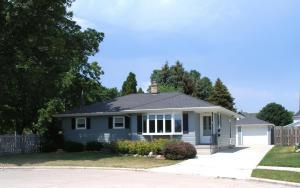 1708 Manila St., Manitowoc, WI 54220