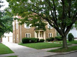 939 Lincoln Blvd., Manitowoc, WI 54220