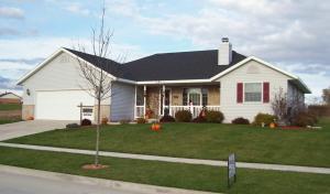 2021 Geri Ln., Manitowoc, WI 54220