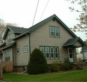1134 S 22nd St., Manitowoc, WI 54220