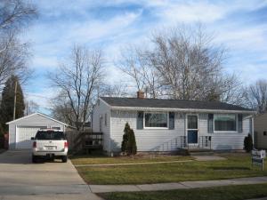 1449 Daisy Dr., Manitowoc, WI 54220