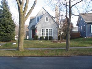 955 N 6th St., Manitowoc, WI 54220