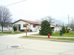 [Address Hidden by Seller], Manitowoc, WI 54220