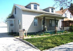 3910 Custer St., Manitowoc, WI 54220