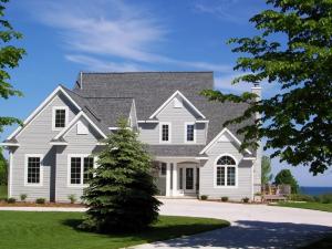 4703 S 10th St., Manitowoc, WI 54220