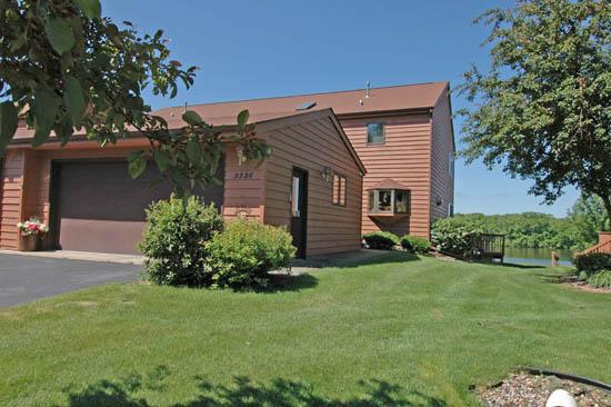 3336 Bayside Ct, La Crosse, WI 54601