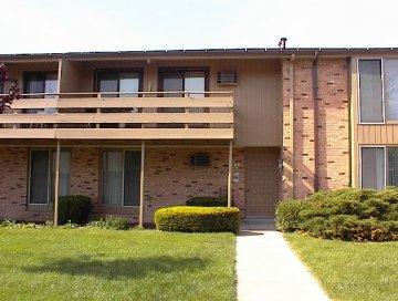 8747 N 72nd St. #4, Milwaukee, WI 53223