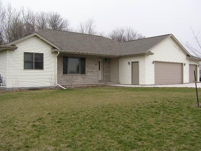 6980 W Burch Ct., Fond Du Lac, WI 54937