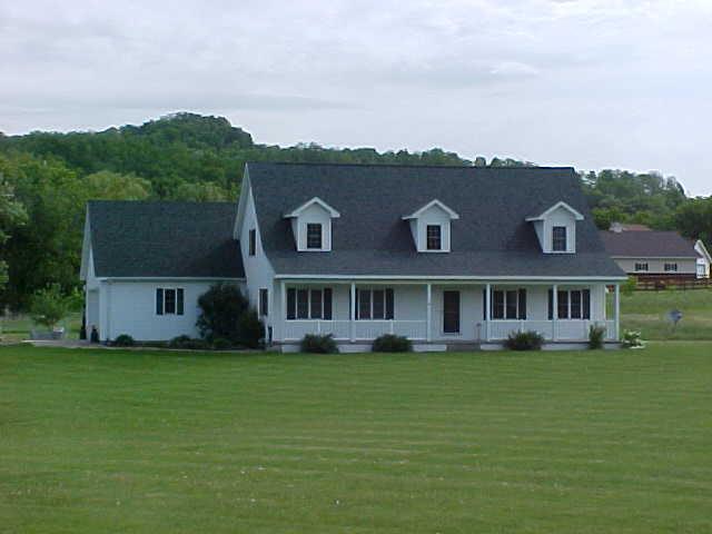 N6920 County Rd., Onalaska, WI 54636