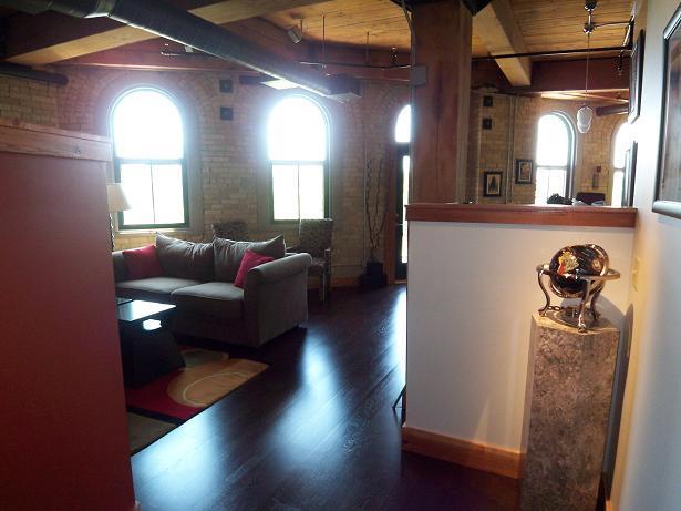 1818 N Water St #407, Milwaukee, WI 53202