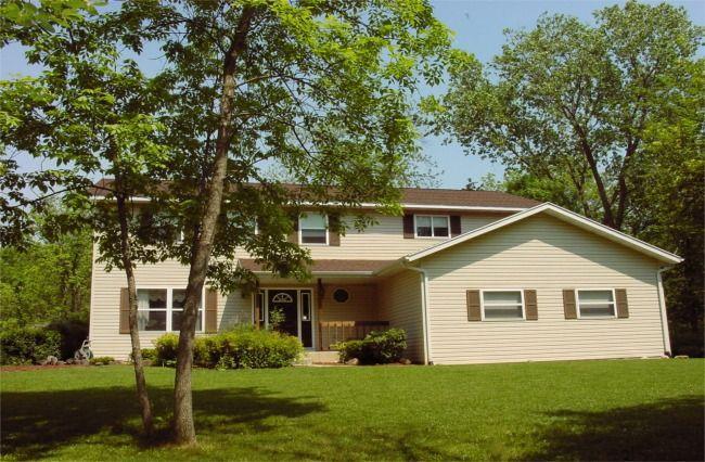 W3628 Wildwood Dr., Geneva, WI 53147