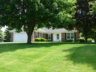 S69W22055 Sonoma Way, Vernon, WI 53103