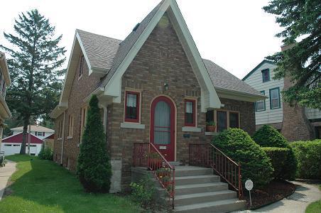 3250 S Logan Ave., Milwaukee, WI 53207
