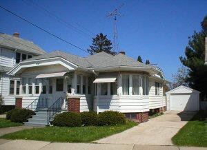2911 Douglas Ave., Racine, WI 53402