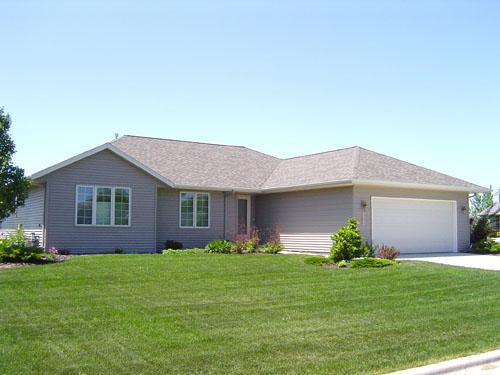 139 River Meadows Ln., Sheboygan Falls, WI 53085