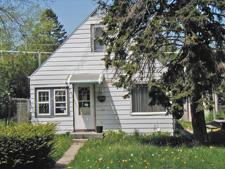 2824 Hayes Ave., Racine, WI 53405