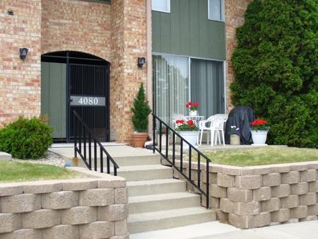 4080 W Rivers Edge Cir #18, Brown Deer, WI 53209