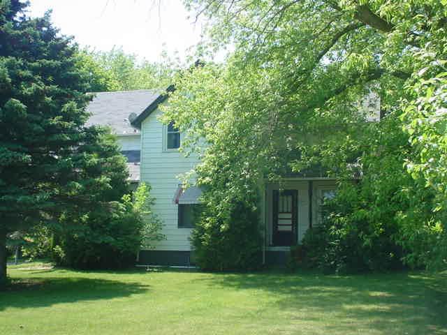 834 Westview St., Cleveland, WI 53015