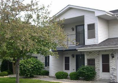 1388 30th Ave. #8D, Kenosha, WI 53144