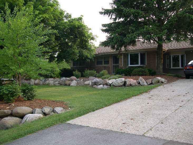 1401 S West-brooke Pkwy., New Berlin, WI 53146