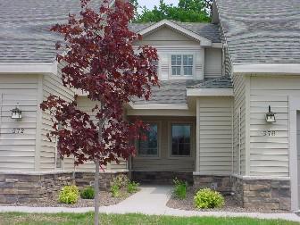 576 Cedar Bluffs Way, Slinger, WI 53086