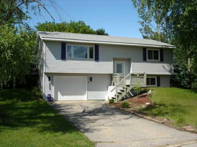 603 Evergreen Dr, Holmen, WI 54636