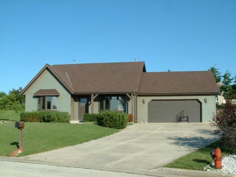 [Address Hidden by Seller], Greenfield, WI 53228