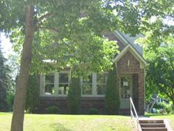 211 23rd St., La Crosse, WI 54601