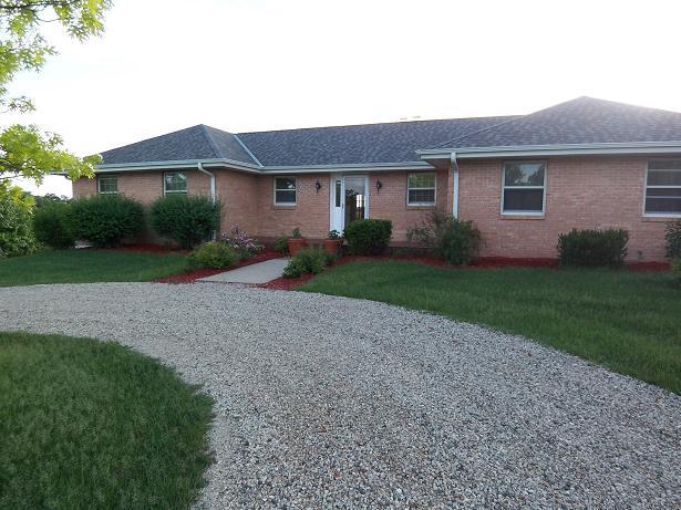 W352S7299 State Rd 59, Eagle, WI 53119
