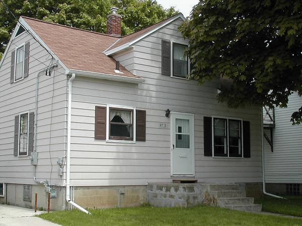 2732 10th St., Two Rivers, WI 54241
