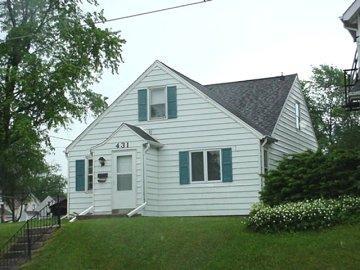 431 Pleasant Ave., Hartford, WI 53027
