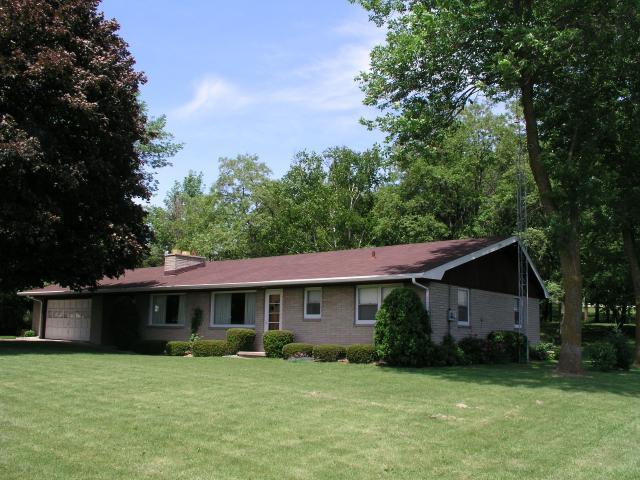 5318 State Road 60, Slinger, WI 53086
