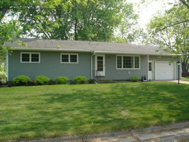 120 Wall, Holmen, WI 54636