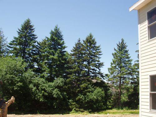 8050 W Mequon Rd., Mequon, WI 53097